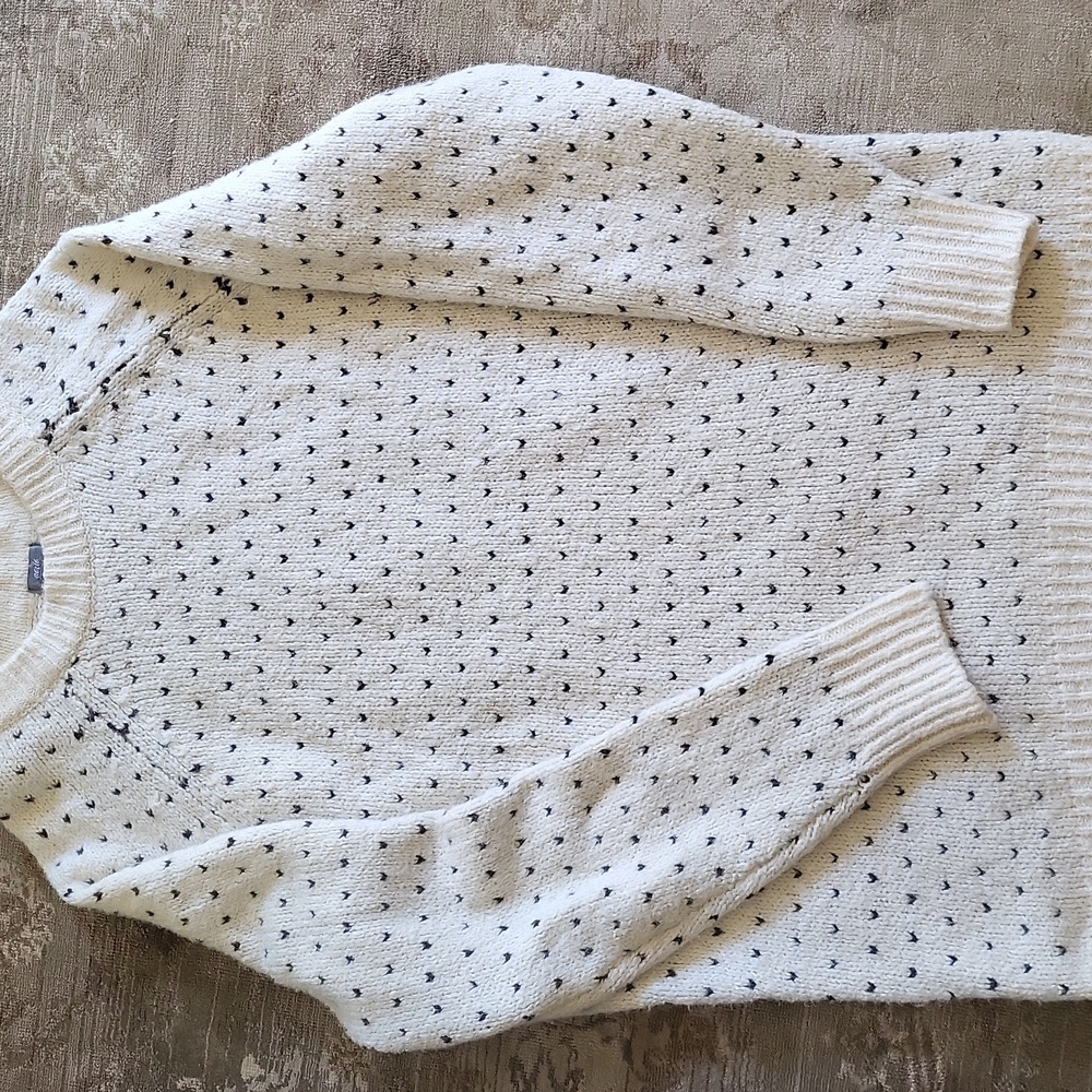 aerie Cream Sweater with Black Dotted Knit